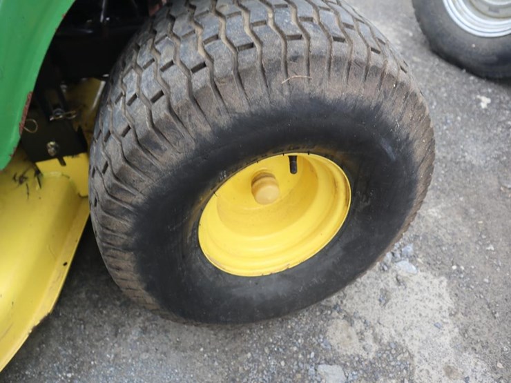 john-deere-l118-image-11