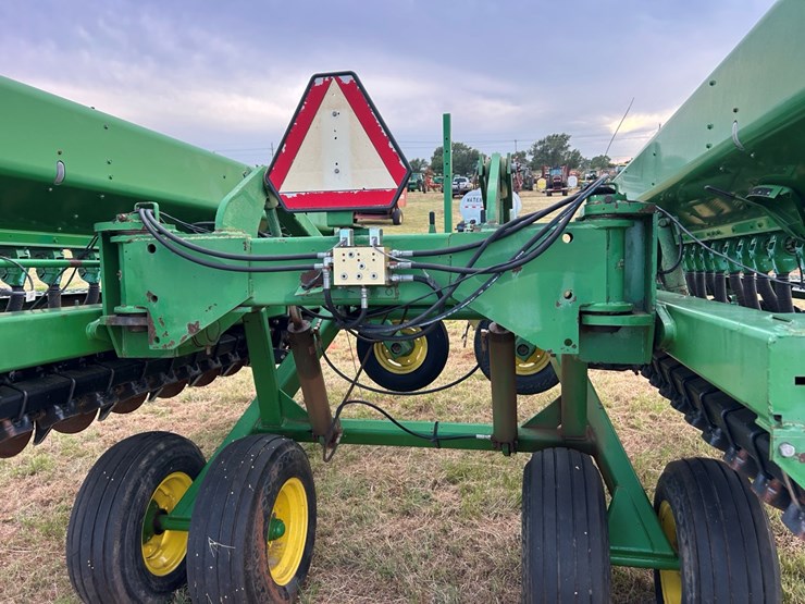 john-deere-455-image-10
