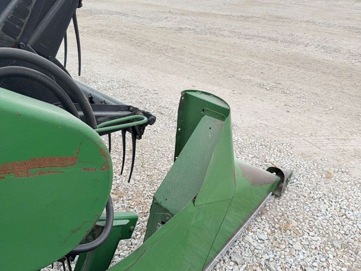2025-john-deere-918-image-9
