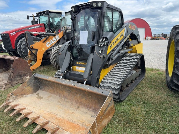2021-new-holland-c345-image-4
