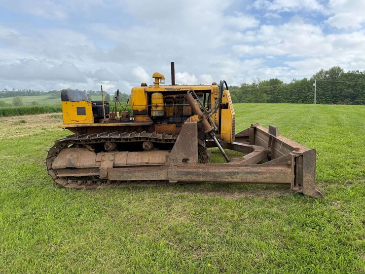 caterpillar-d6-image-4
