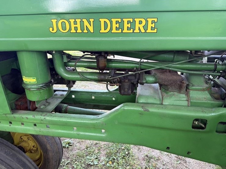john-deere-b-image-7