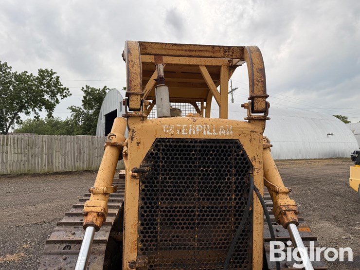 caterpillar-d6c-image-14