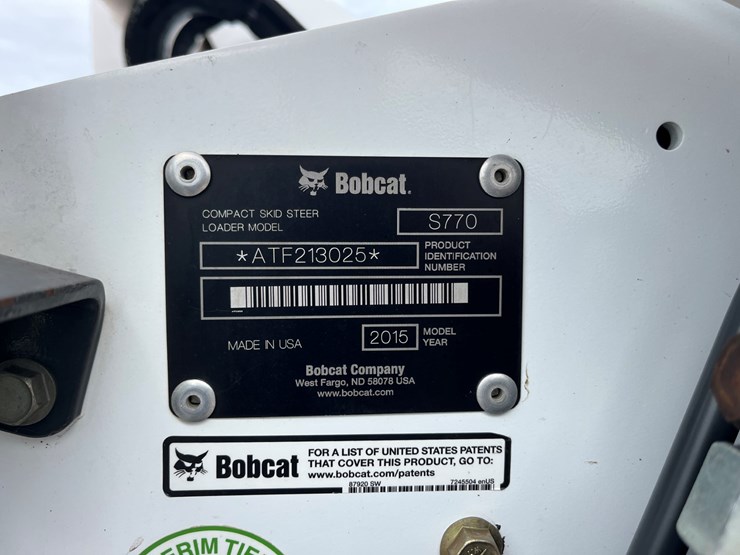 2015-bobcat-s770-image-17