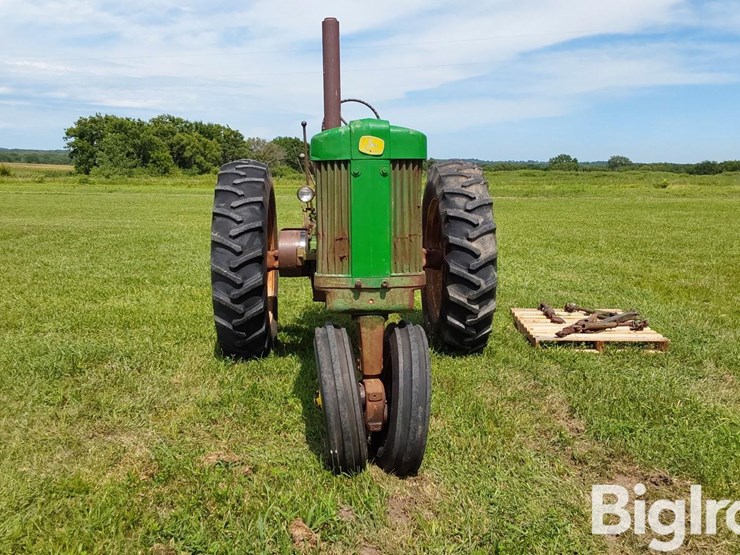 1958-john-deere-620-image-2