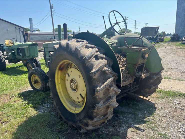 john-deere-r-image-3
