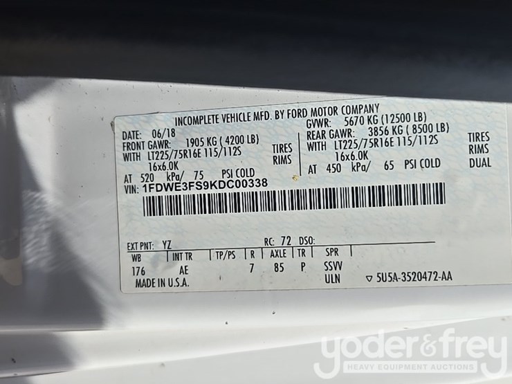 2019-ford-e350-image-50