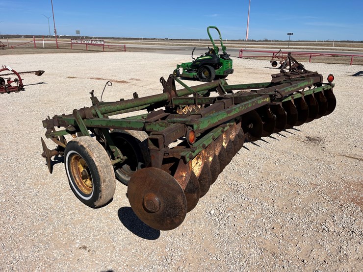 john-deere-1600-image-16