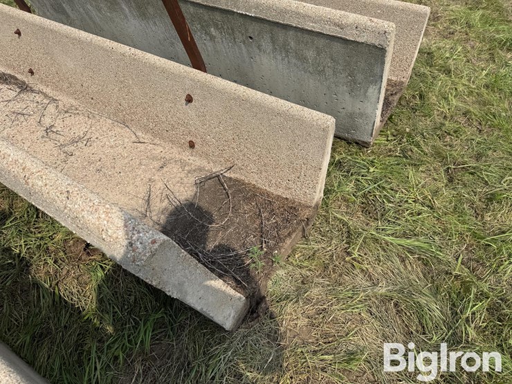concrete-feed-bunks-image-18