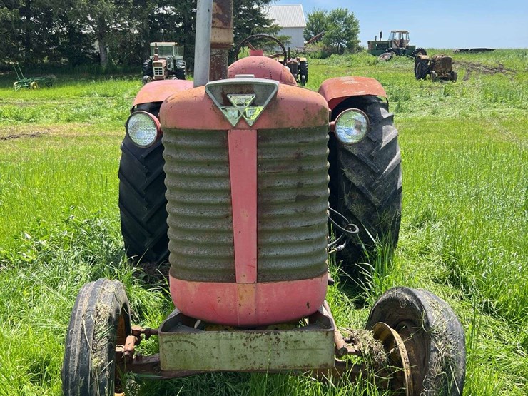 massey-ferguson-97-image-8