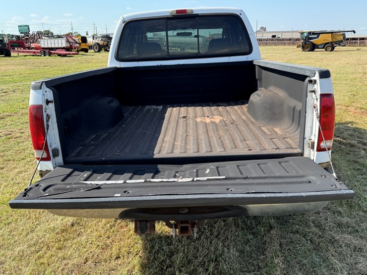 2004-ford-f250-image-17