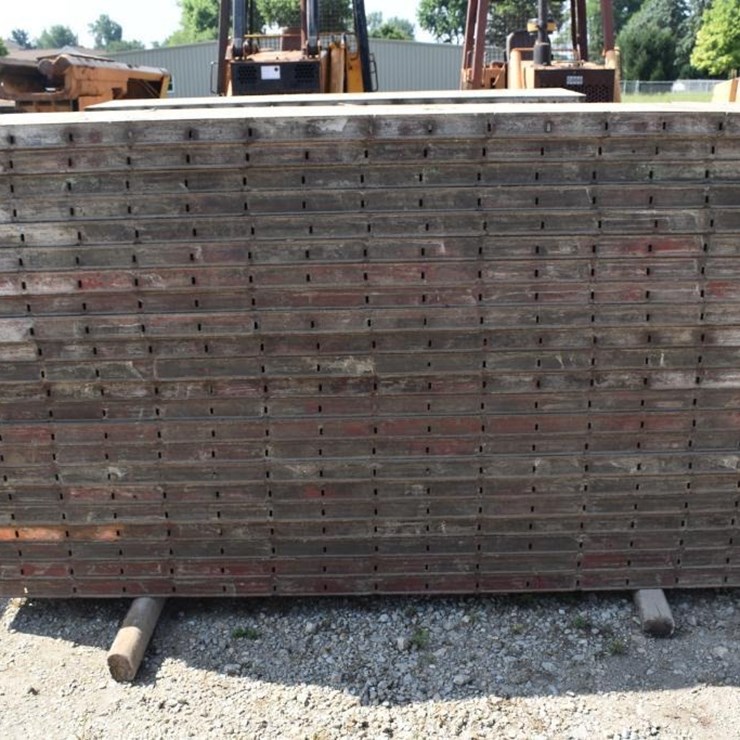 SYMONS WALL FORMS 44069