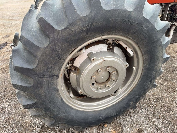 massey-ferguson-265-image-10