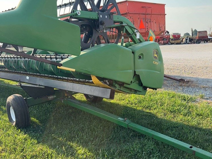 2010-john-deere-635f-image-2