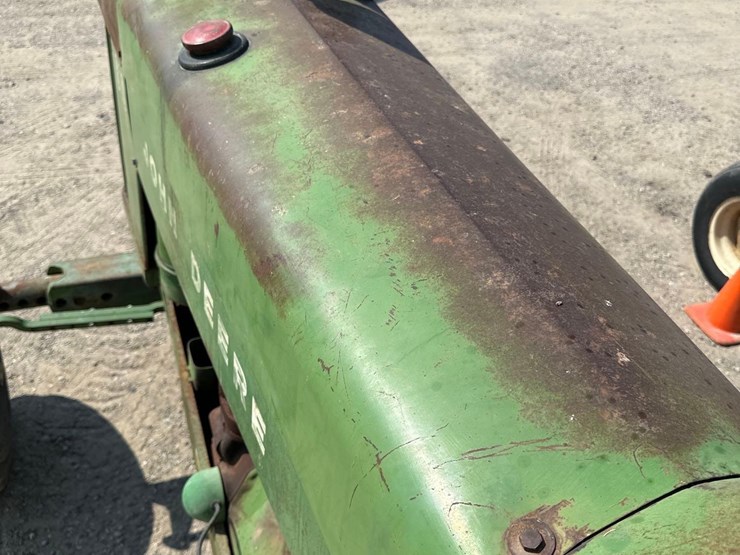 john-deere-630-image-19