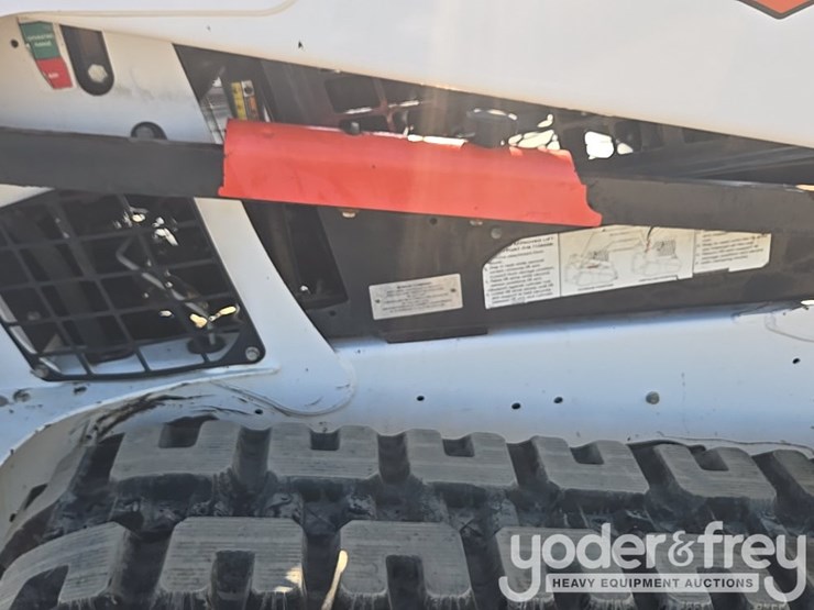 2019-bobcat-t590-image-40