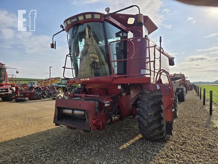 2000-case-ih-2388-image-2