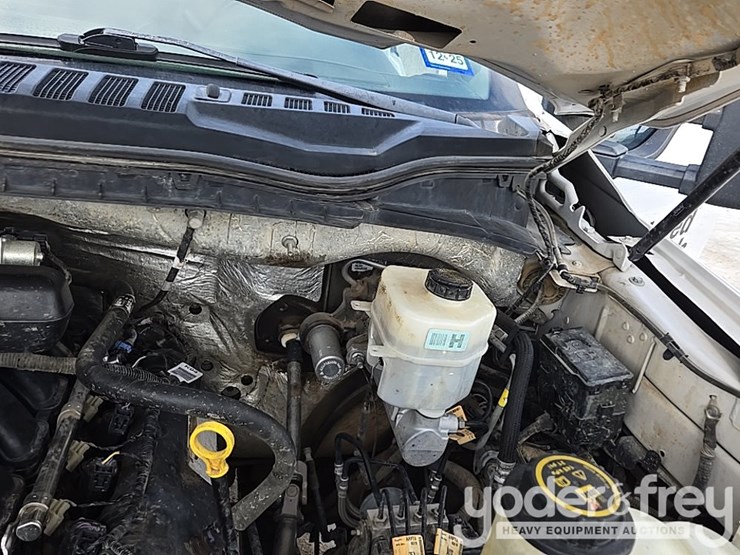 2019-ford-f550-image-57
