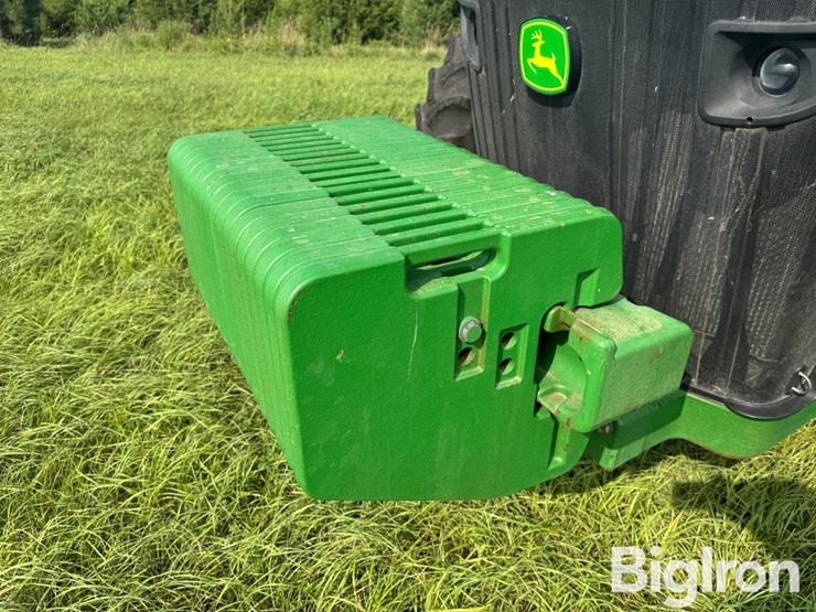 2013-john-deere-8335r-image-15