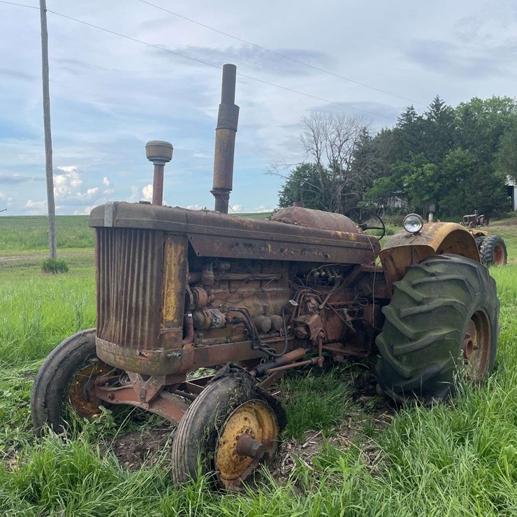 MINNEAPOLIS MOLINE G705