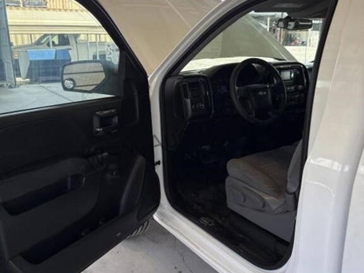 2014-chevrolet-silverado-1500-image-25