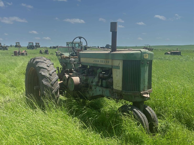 john-deere-720-image-7