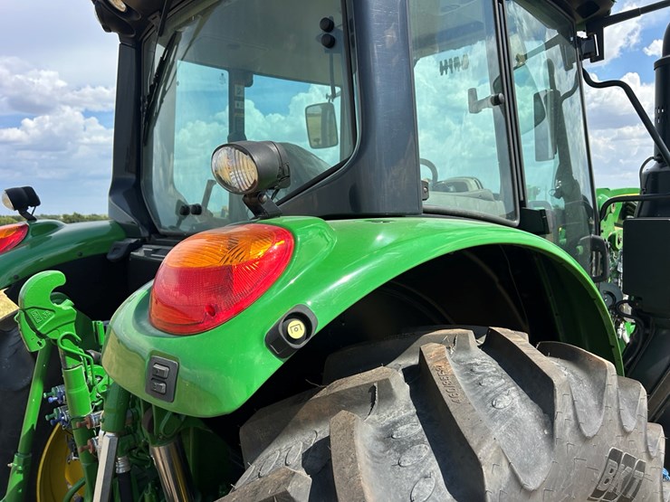 2023-john-deere-6120m-image-35
