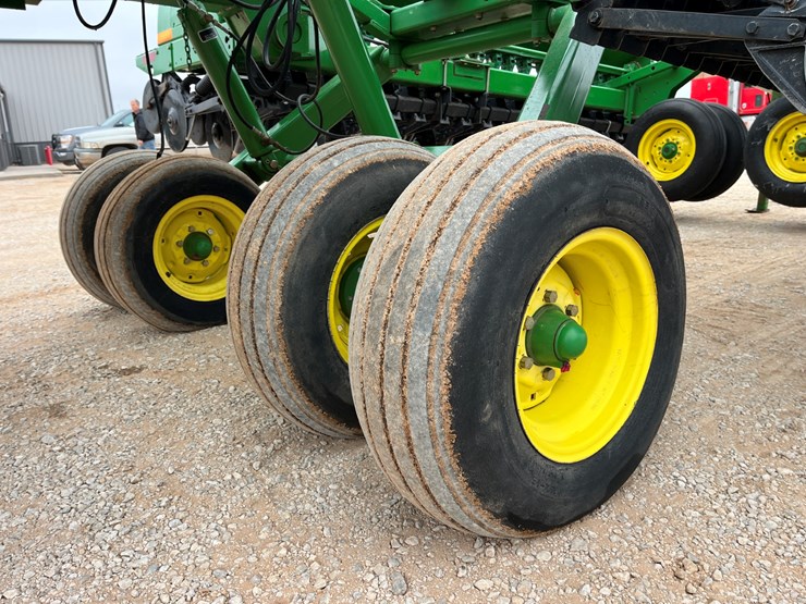 2004-john-deere-455-image-11