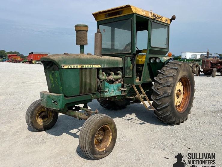 john-deere-4010-image-1