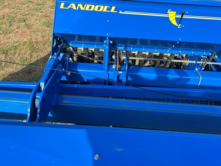 2020-landoll-5531-image-23