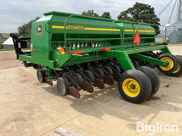 1999-john-deere-1560-image-6