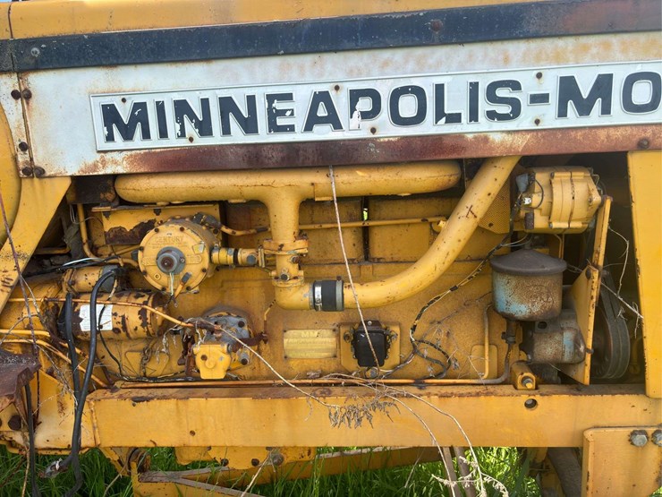 minneapolis-moline-g1000-image-26