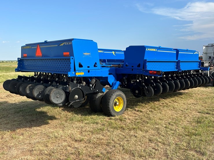 2020-landoll-5531-image-26
