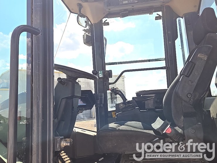 2017-komatsu-wa320-8-image-60