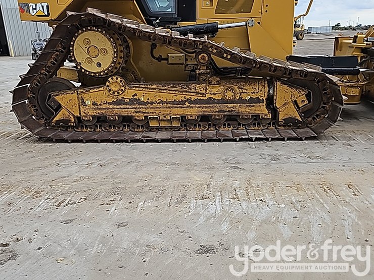 2019-caterpillar-d6n-lgp-image-15