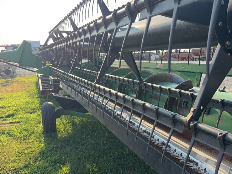2010-john-deere-635f-image-10