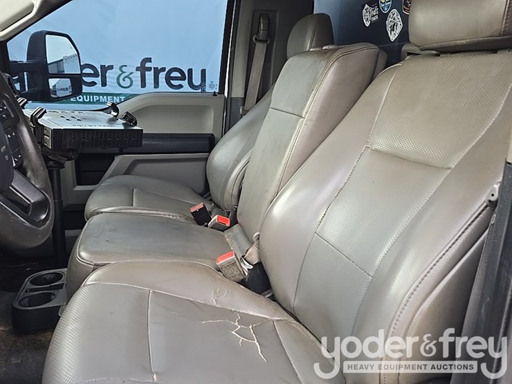 2019-ford-f550-image-59