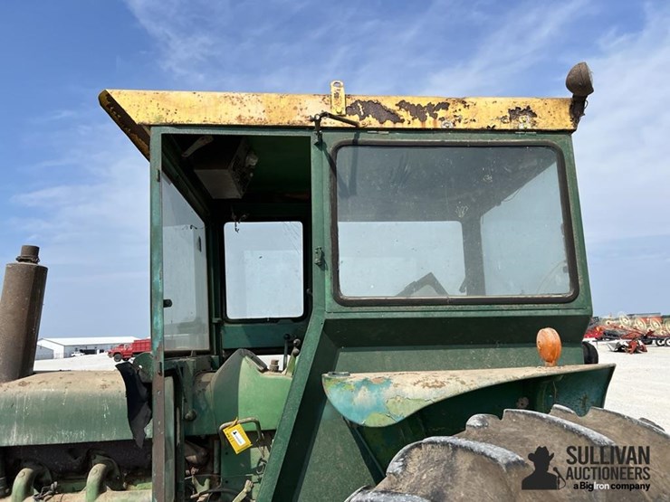 john-deere-4010-image-12