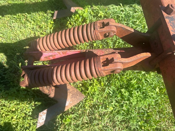 massey-ferguson-14-image-35