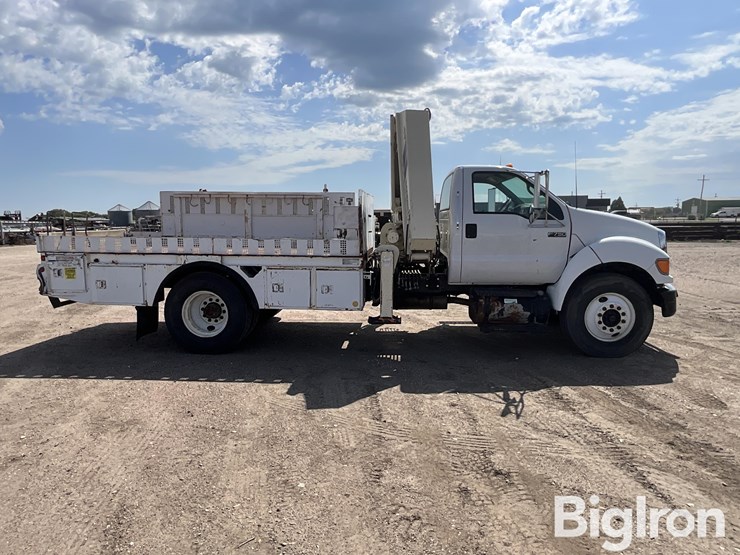 2006-ford-f750-image-4