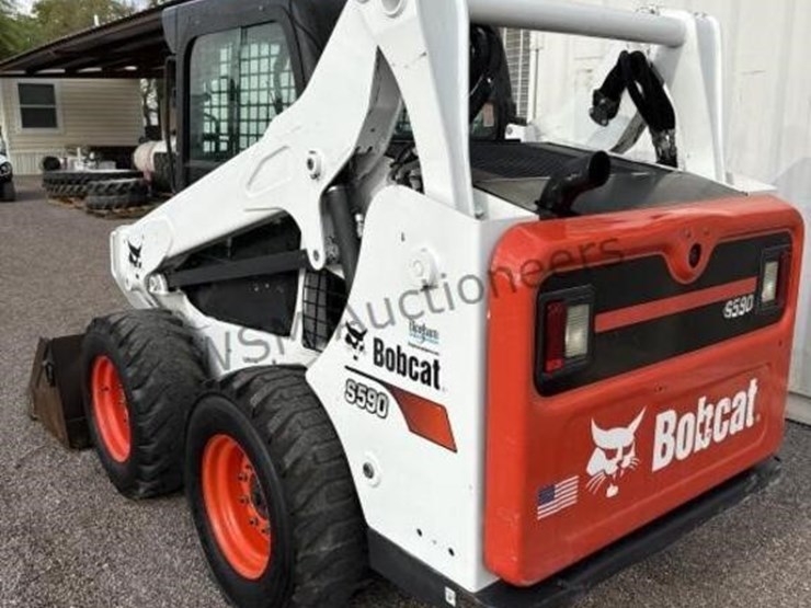 2018-bobcat-s590-image-7