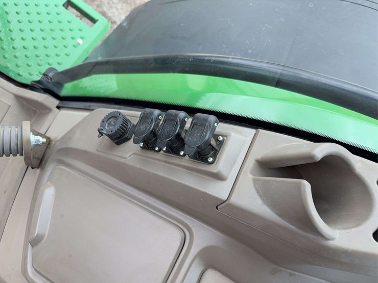 2021-john-deere-7r-350-image-44