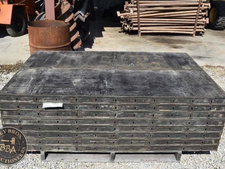 mod-u-forms-wall-forms-44059-image-1