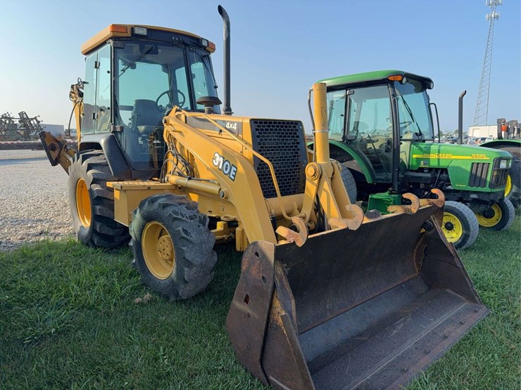 deere-310e-image-4
