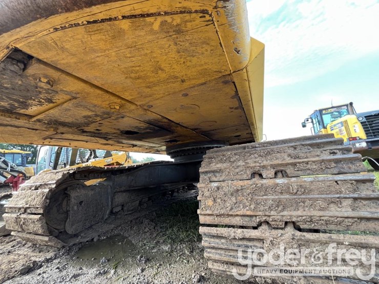 2021-komatsu-pc490-lc-11-image-10
