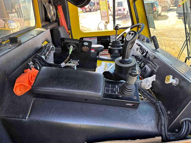 2015-mack-leu613-image-20
