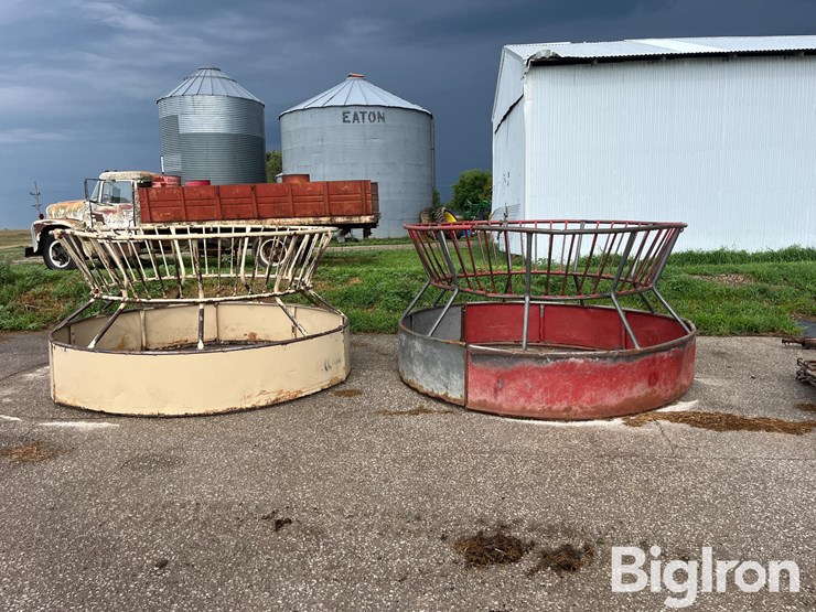 bale-feeders-image-8
