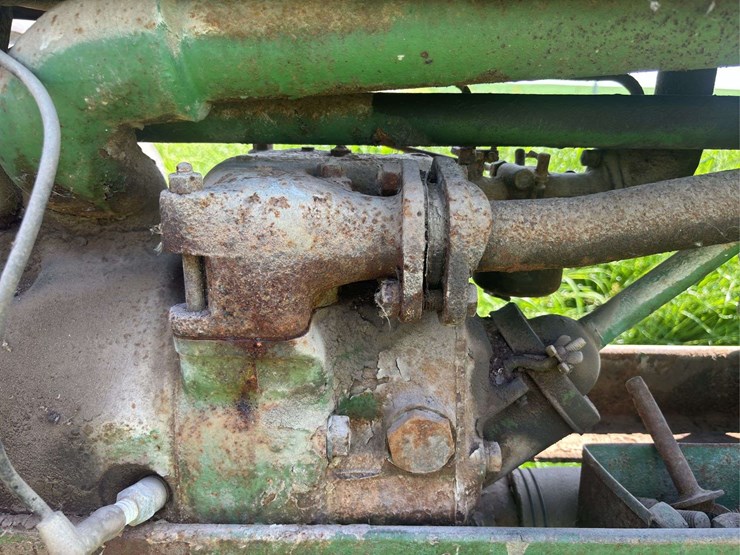 john-deere-h-image-17