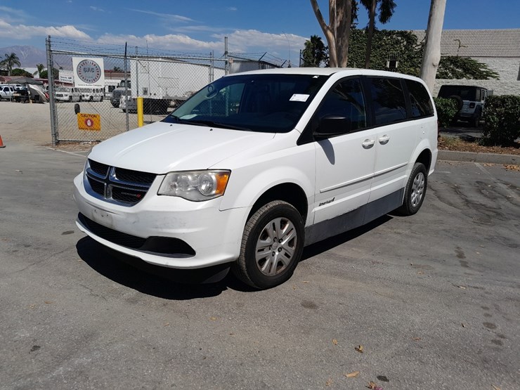 dodge-caravan-image-2