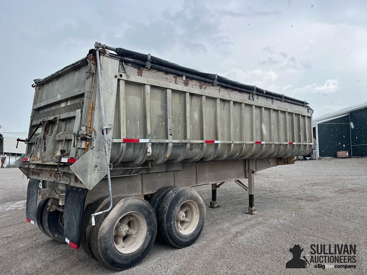 1977-fruehauf-trailer-image-5